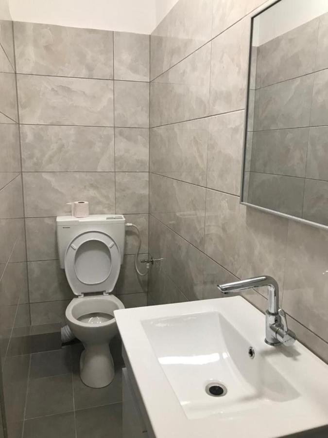 Isramax Low-Cost Apartment Near The Sea. 巴特亚姆 外观 照片