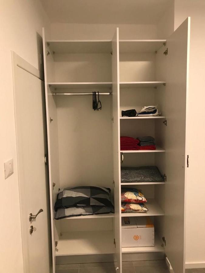 Isramax Low-Cost Apartment Near The Sea. 巴特亚姆 外观 照片